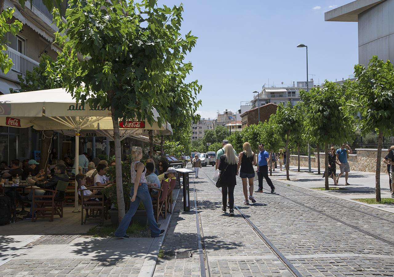 A Skip Away From The Acropolis Museum - 1 Bdrm Apartment Athens Luaran gambar