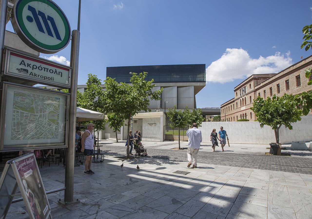 A Skip Away From The Acropolis Museum - 1 Bdrm Apartment Athens Luaran gambar