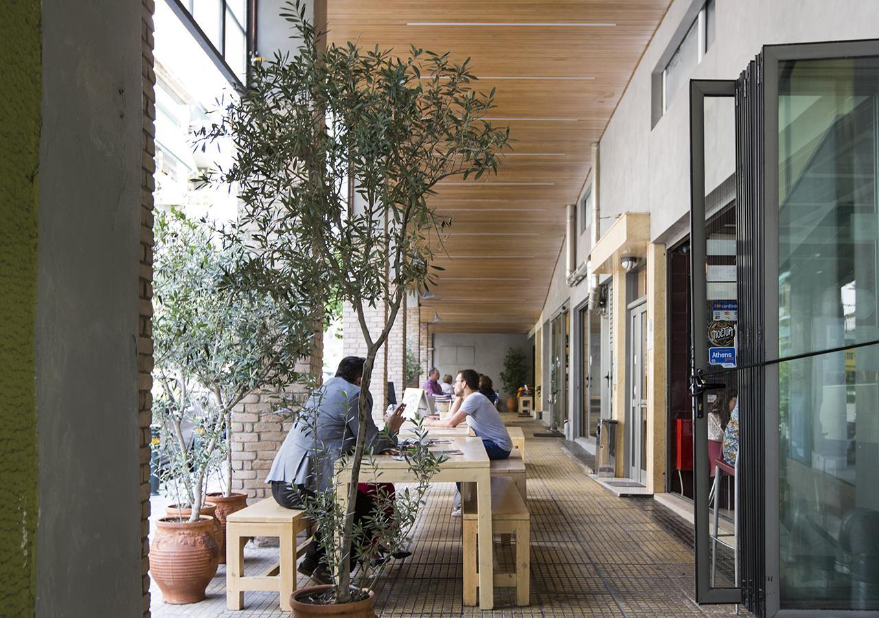 A Skip Away From The Acropolis Museum - 1 Bdrm Apartment Athens Luaran gambar