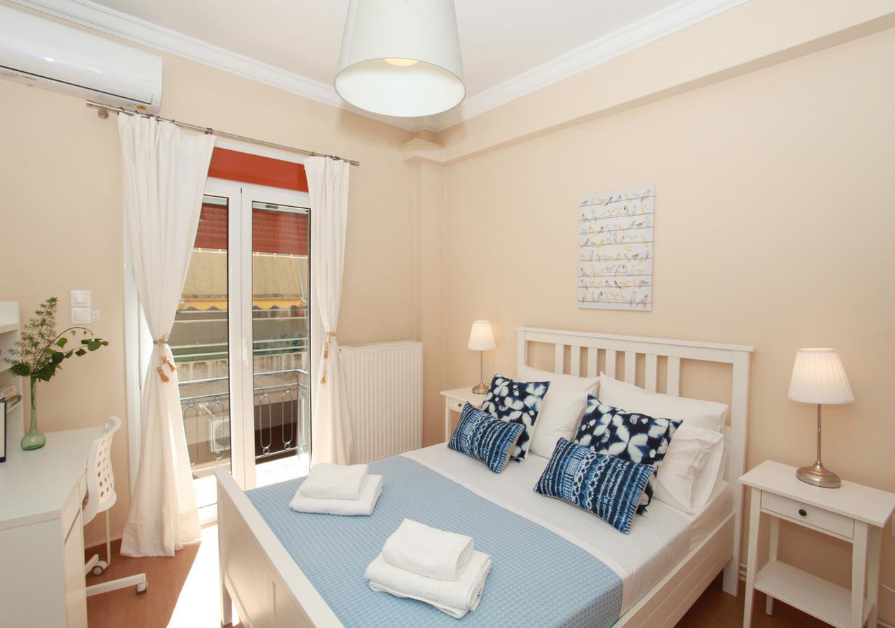 A Skip Away From The Acropolis Museum - 1 Bdrm Apartment Athens Luaran gambar