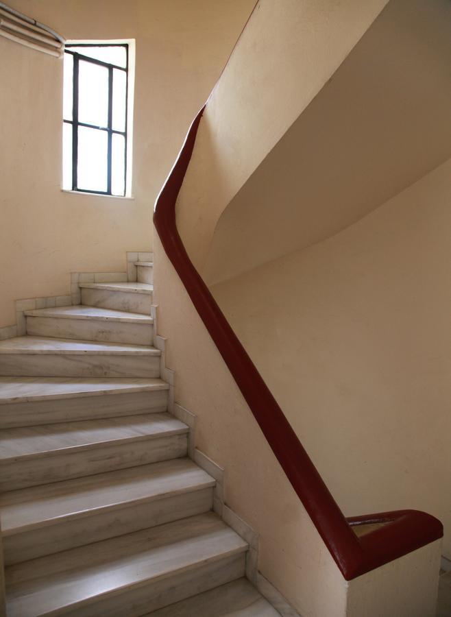 A Skip Away From The Acropolis Museum - 1 Bdrm Apartment Athens Luaran gambar